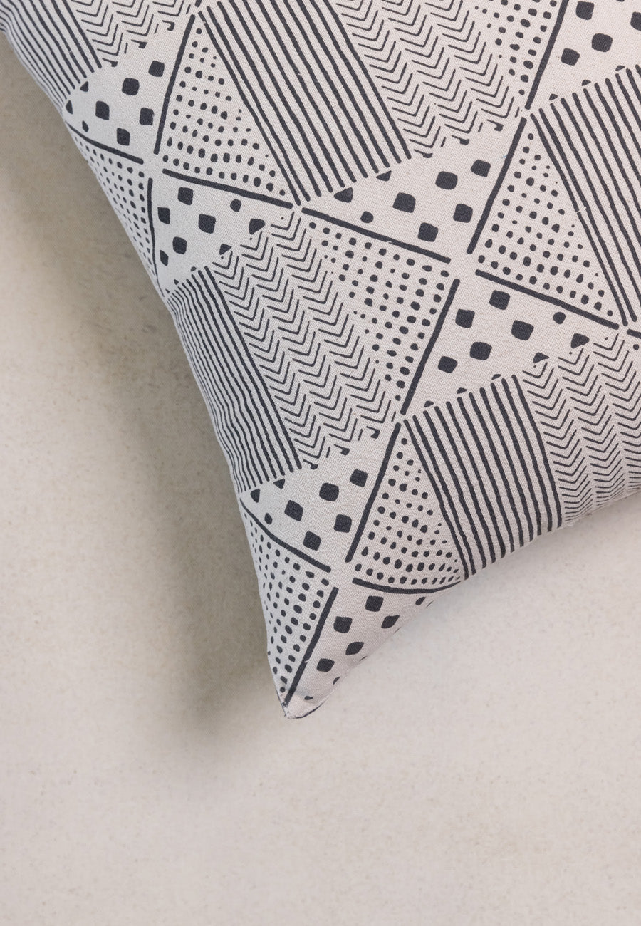 Geometric Edge of Style Cushion Cover in Black & White(Hand Screenprinted Cushion cover)