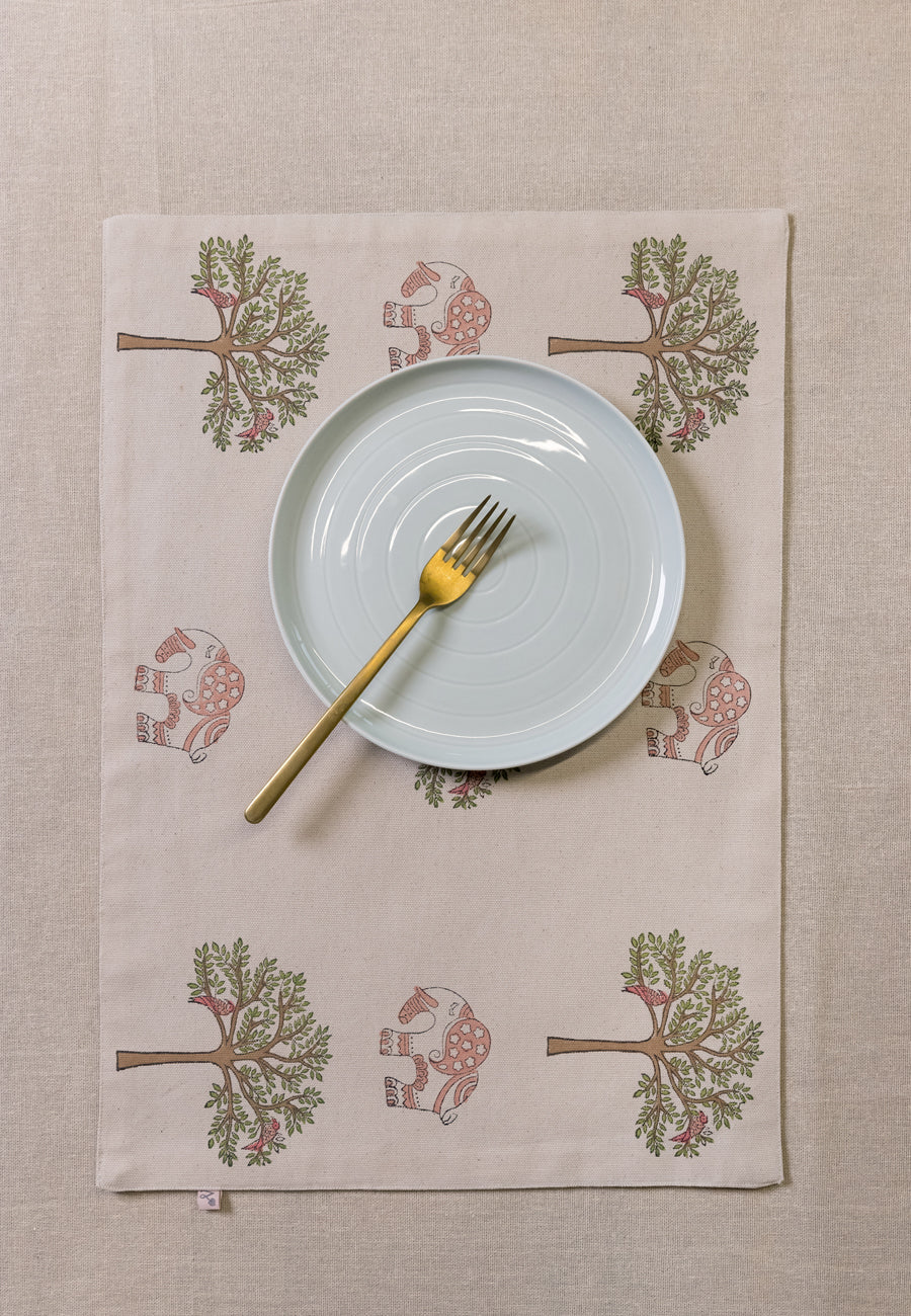 A Royal Rendezvous Table Mats (Set of 2)